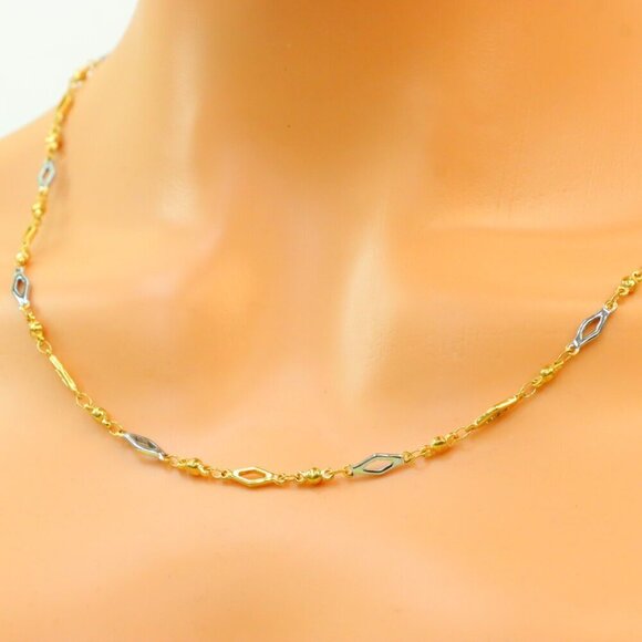 Minimalist Necklace, Sleek & Modern Design, Women’s Fashion, YC110387-N - Picture 4 of 10